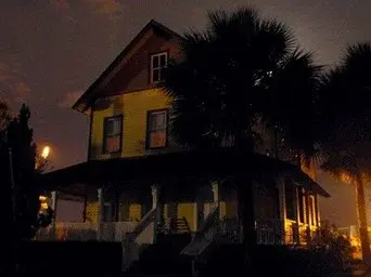 Riddle House